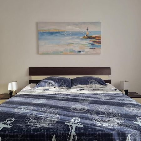 Apartment Sobin Kaštela エクステリア 写真