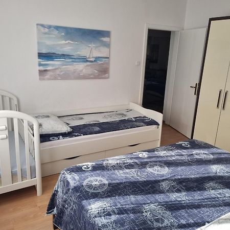 Apartment Sobin Kaštela エクステリア 写真