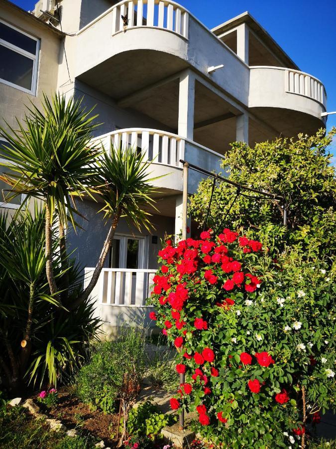 Apartment Sobin Kaštela エクステリア 写真